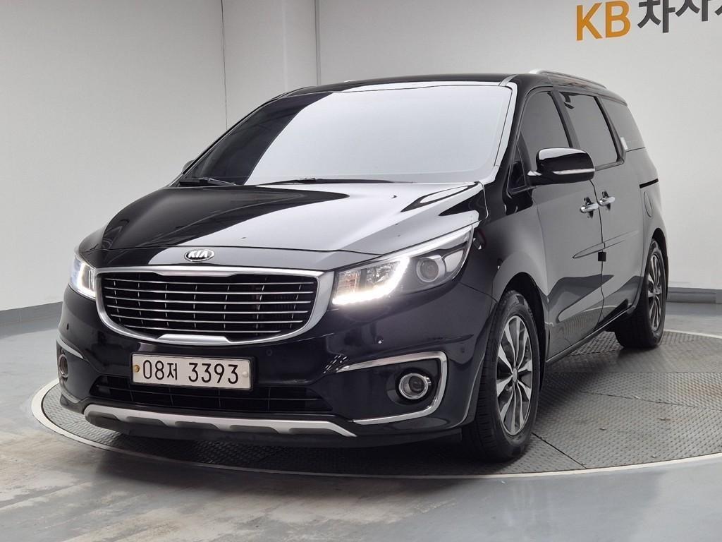 KIA Carnival 2018 Negro - Importación desde Corea - HF Imports Iquique - Foto 1