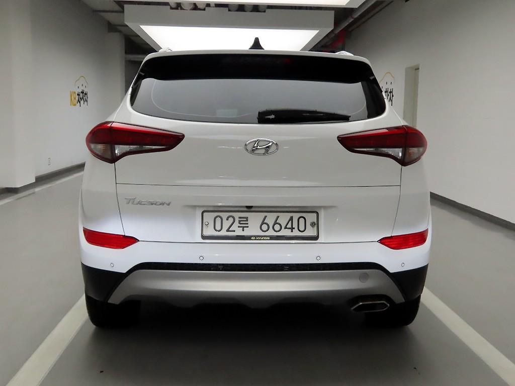 HYUNDAI Tucson - Vista 4