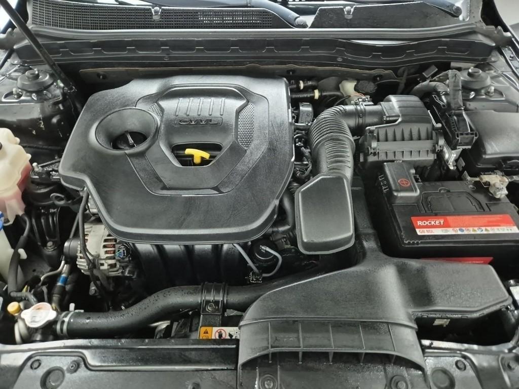 KIA K5 - Vista 5