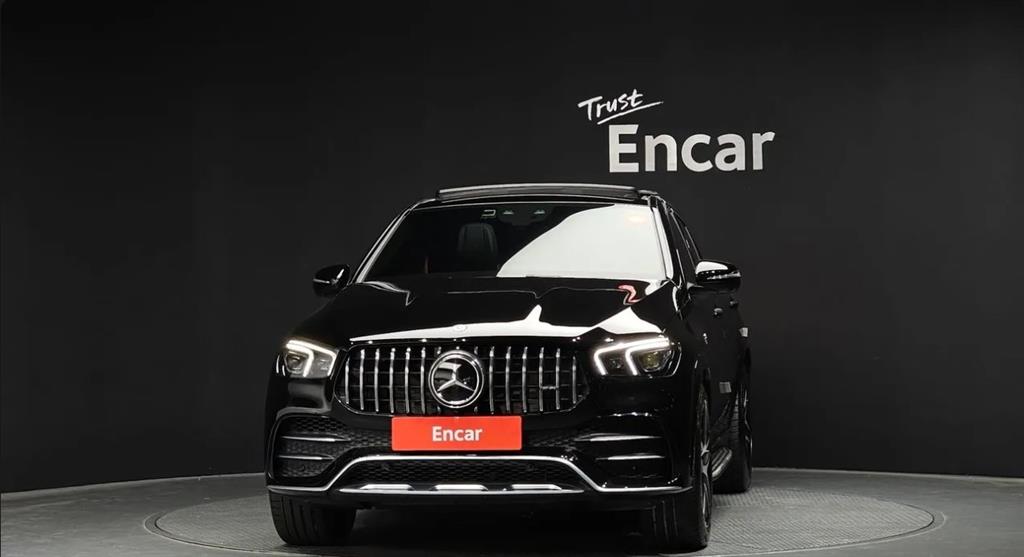 Mercedes Benz GLE Class - Vista 3