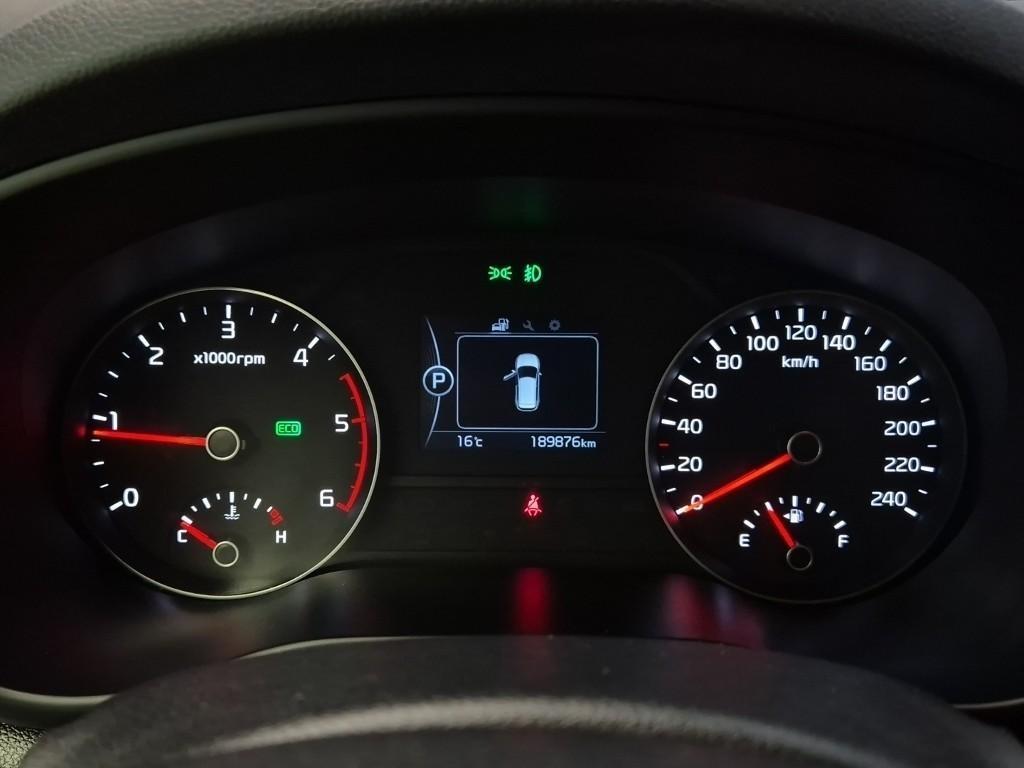 KIA Sportage - Vista 8