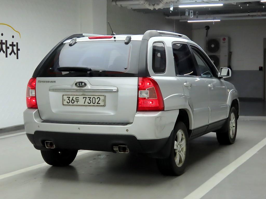 KIA Sportage - Vista 4
