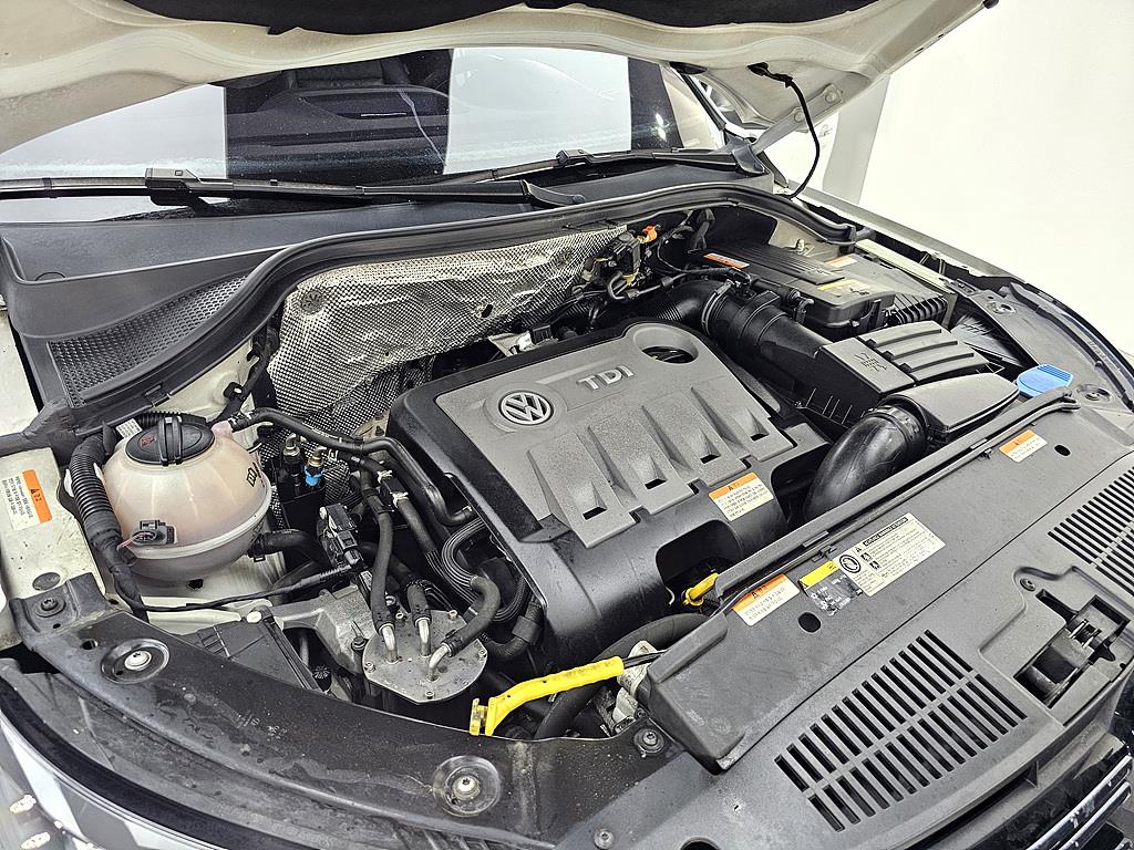 Volkswagen Tiguan - Vista 6