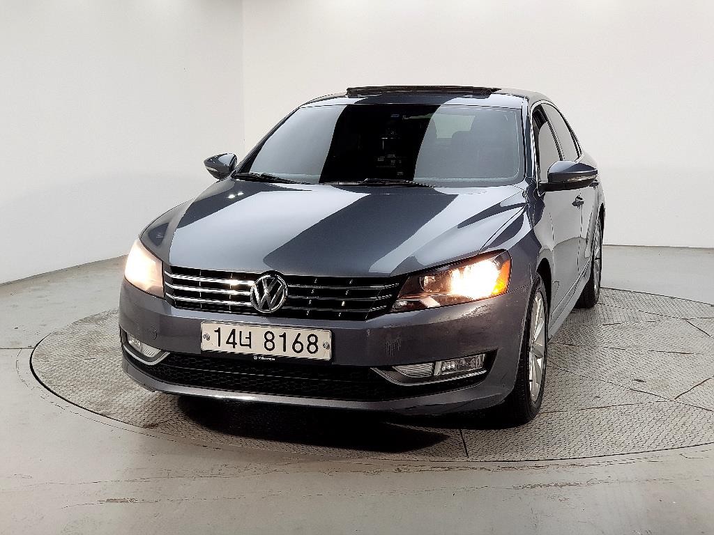 Volkswagen Passat - Vista 2