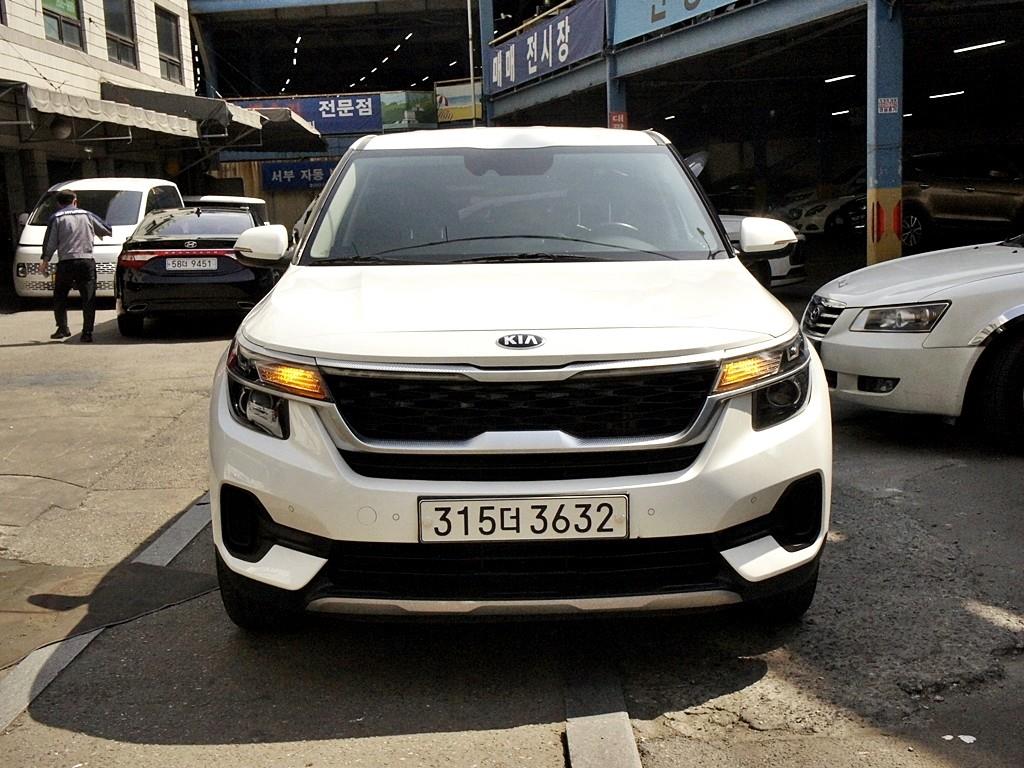 KIA Seltos 2021 Blanco - Importación desde Corea - HF Imports Iquique - Foto 1