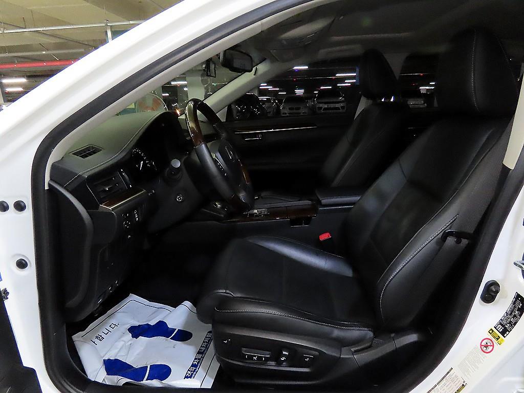 Lexus ES - Vista 6
