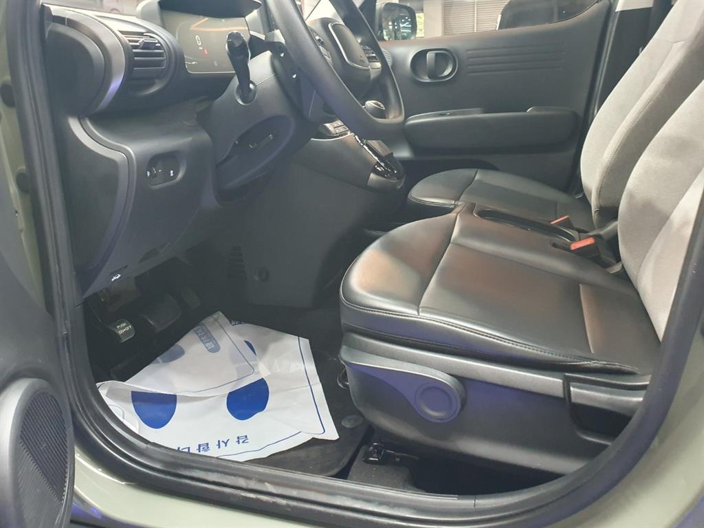 HYUNDAI Casper - Vista 6