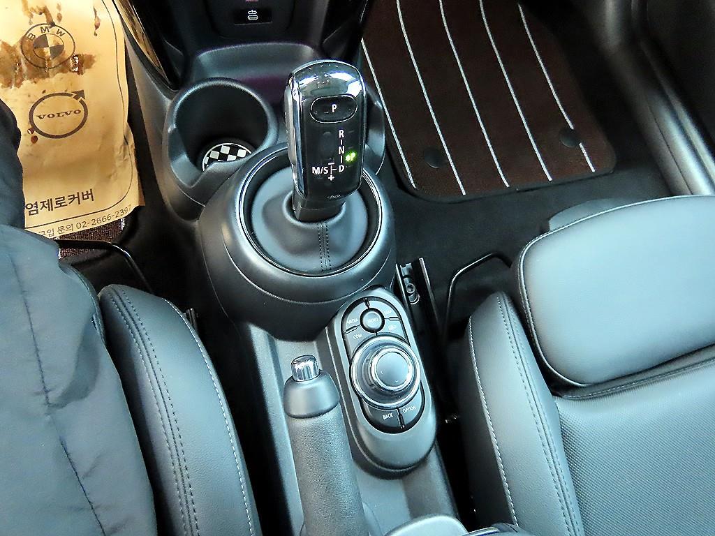 Mini Cooper - Vista 10