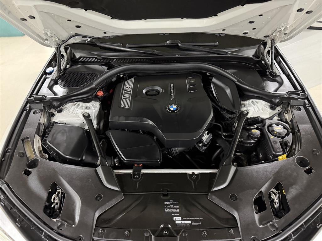 BMW 5 Series 2017 Blanco - Importación desde Corea - HF Imports Iquique - Foto 20