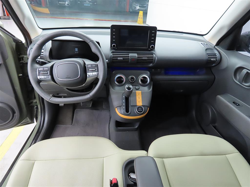 HYUNDAI Casper - Vista 7