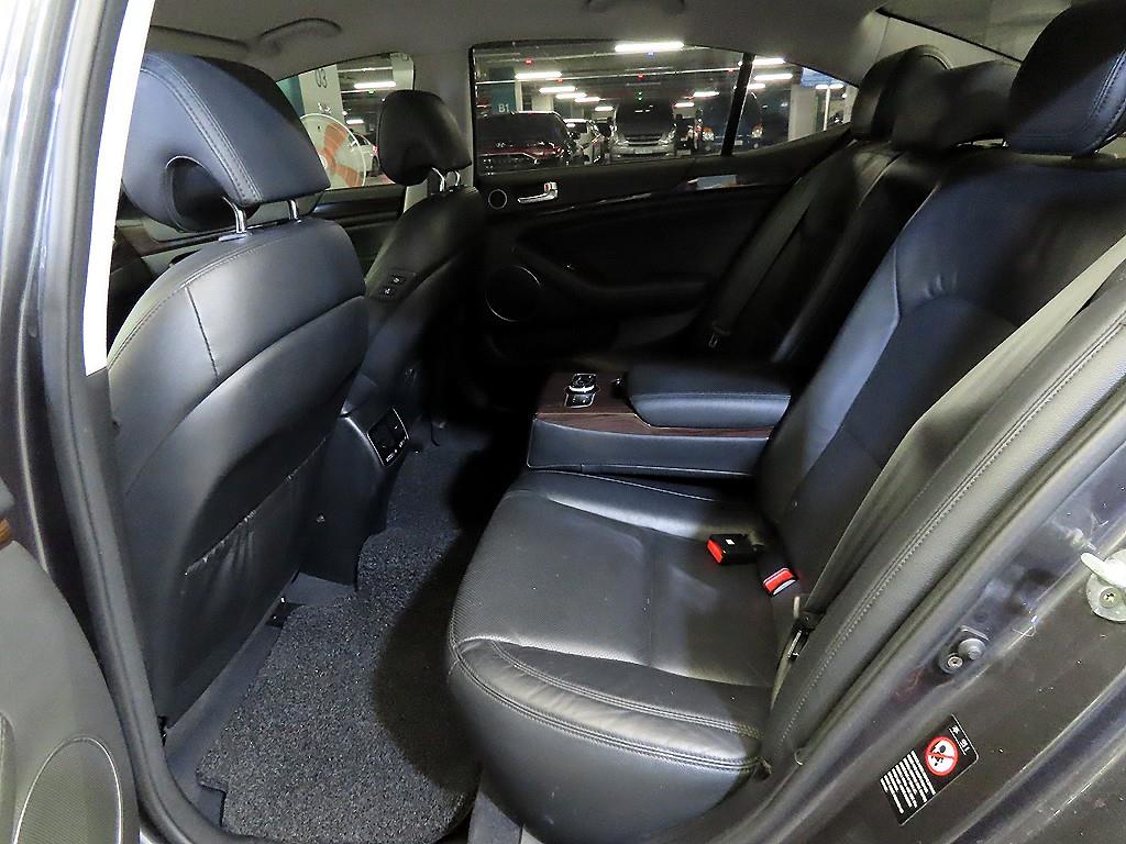 KIA K7 - Vista 7