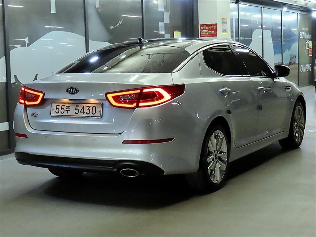 KIA K5 - Vista 4