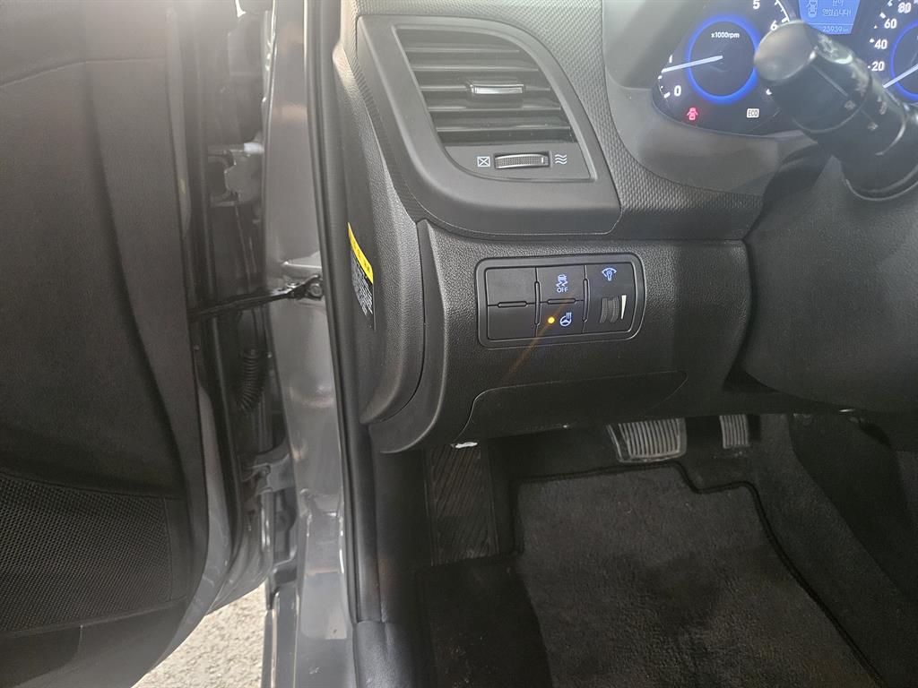 HYUNDAI Accent 2019 Gris - Importación desde Corea - HF Imports Iquique - Foto 18