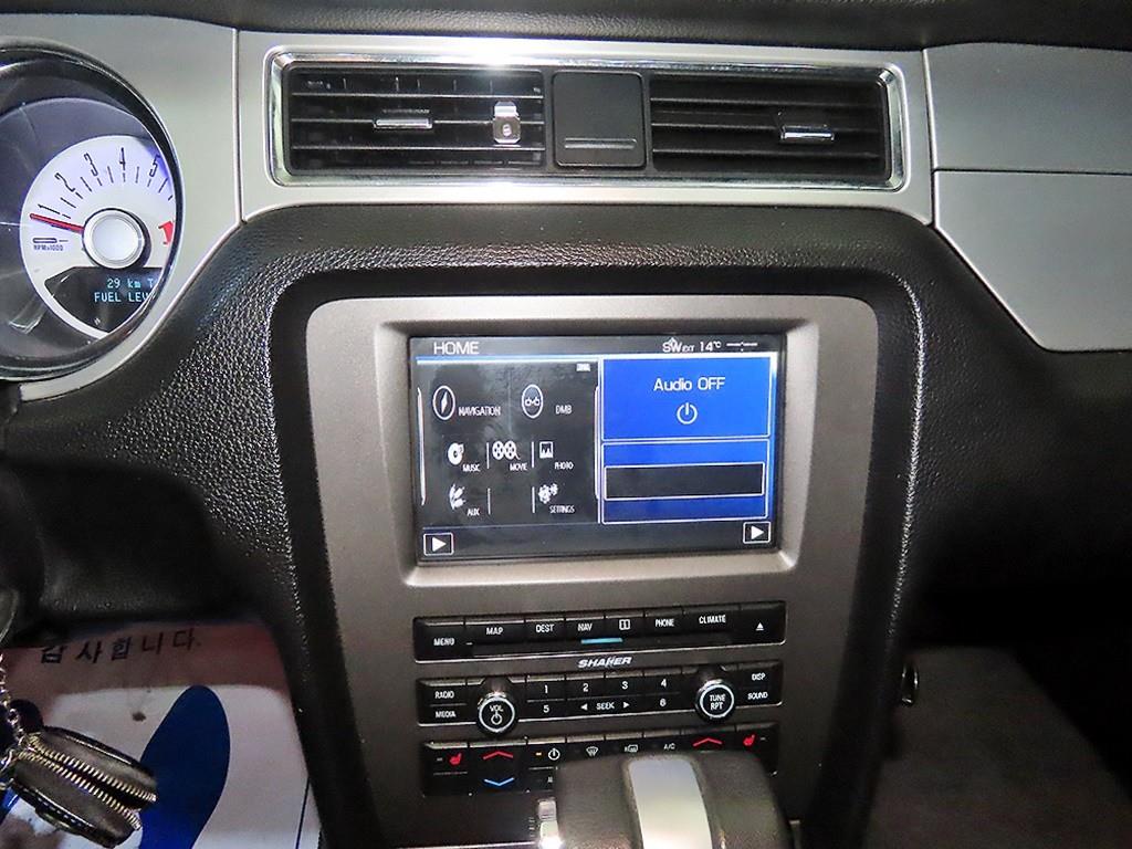 Ford Mustang - Vista 11
