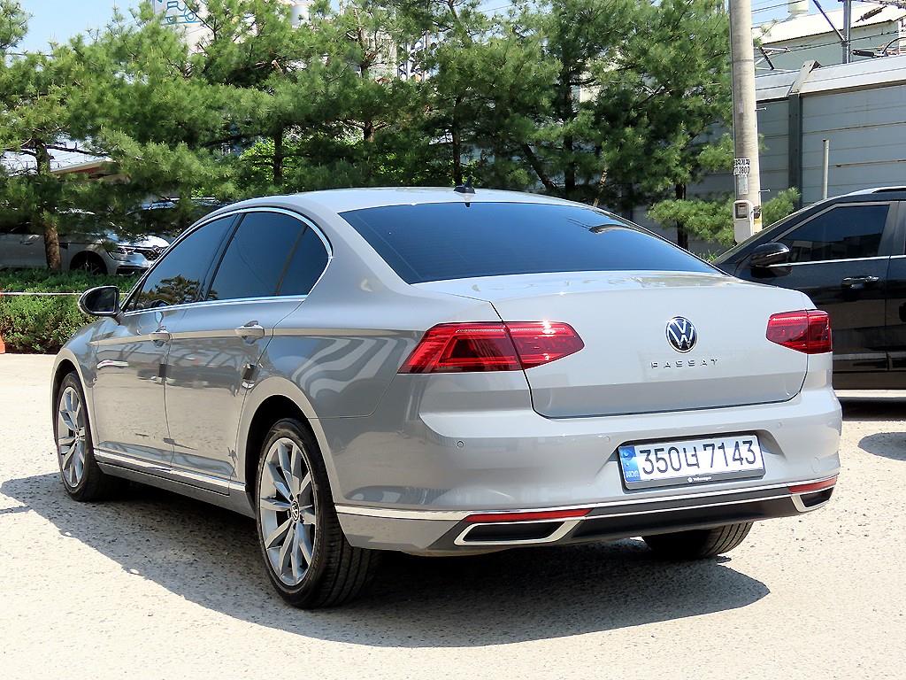 Volkswagen Passat - Vista 3
