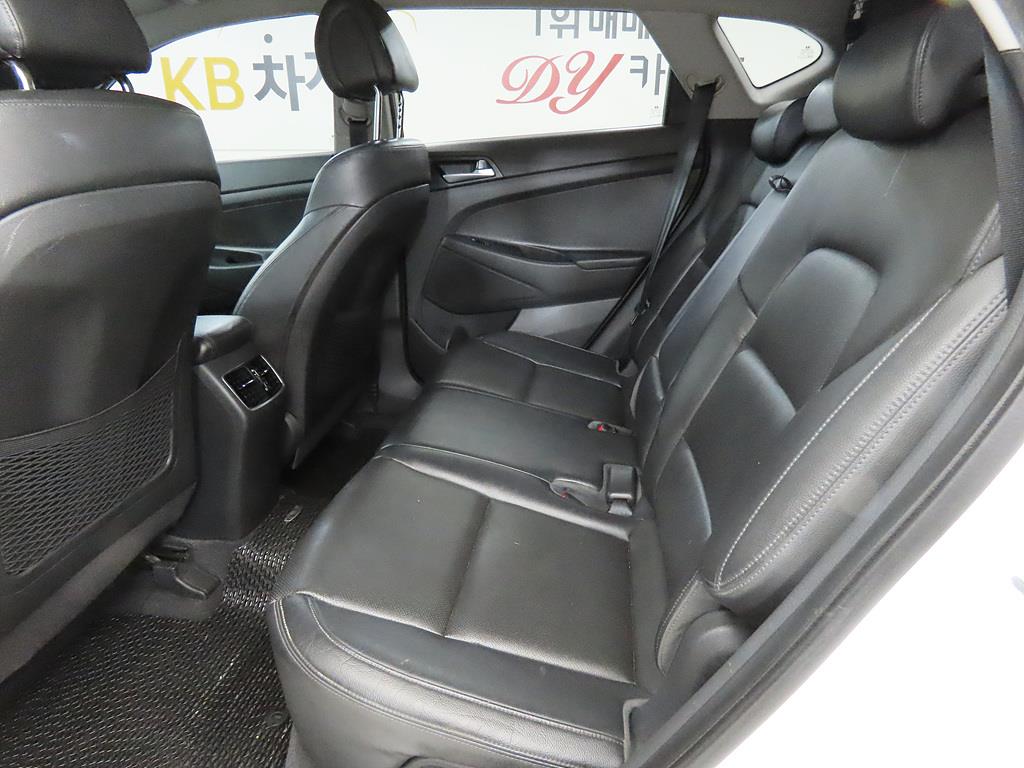 HYUNDAI Tucson - Vista 6