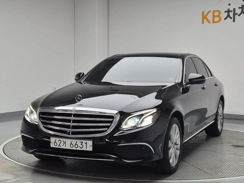 Mercedes Benz E class 2019 Negro - Importación desde Corea - HF Imports Iquique - Foto 1