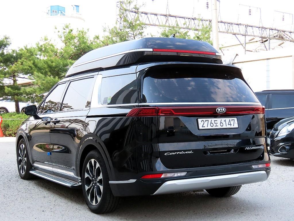KIA Carnival - Vista 3