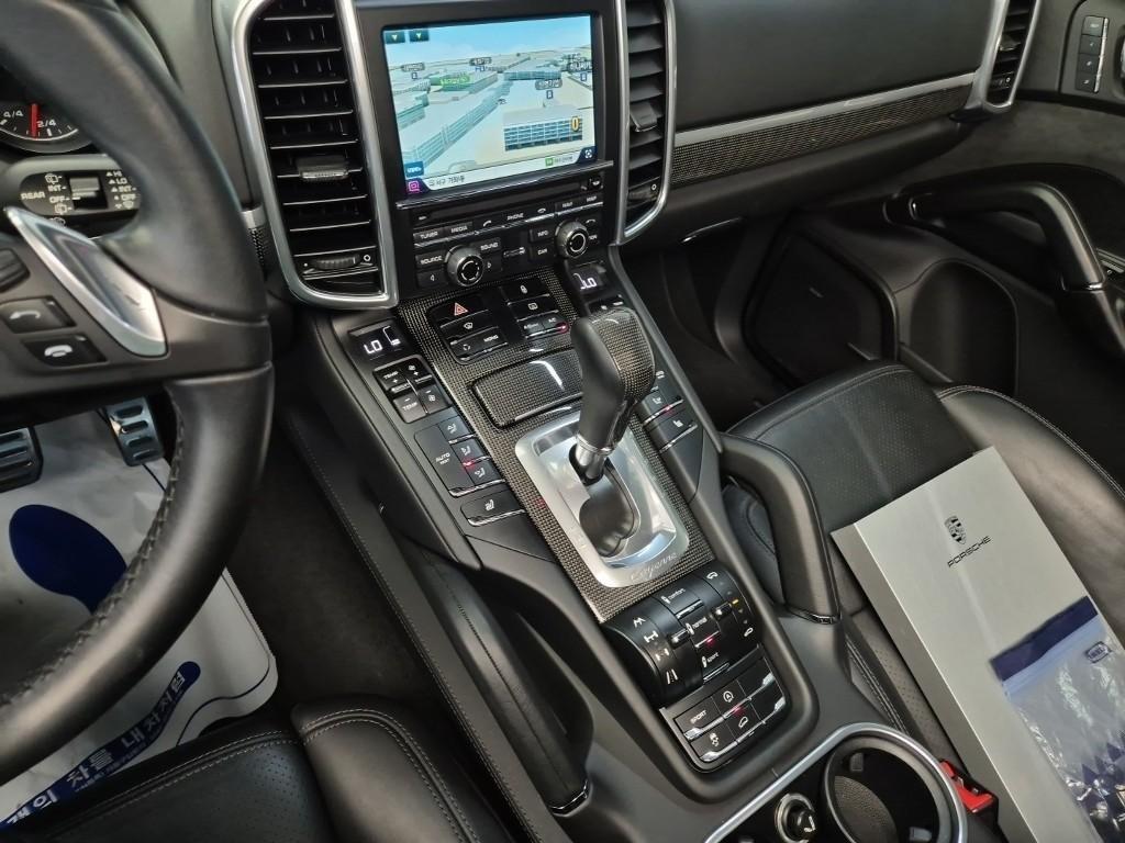 Porsche Cayenne - Vista 10