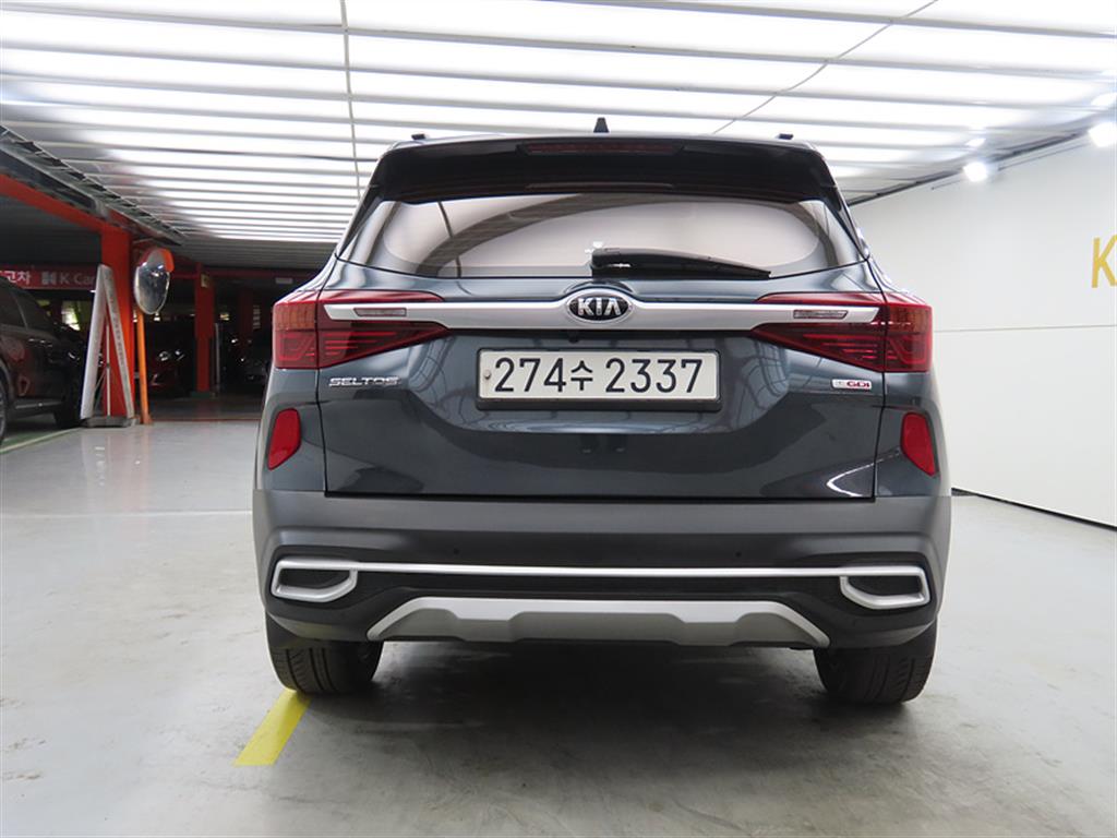 KIA Seltos - Vista 3