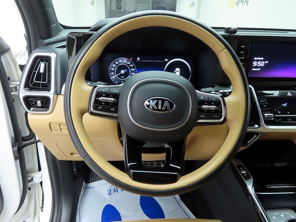KIA Sorento - Vista 8
