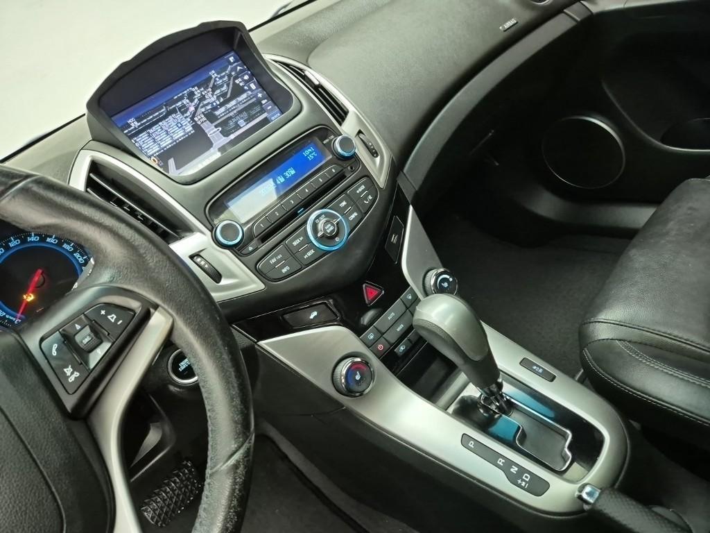 Chevrolet Cruise - Vista 10