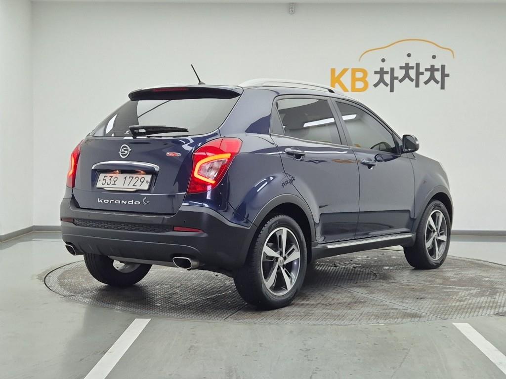Ssangyong Korando - Vista 4