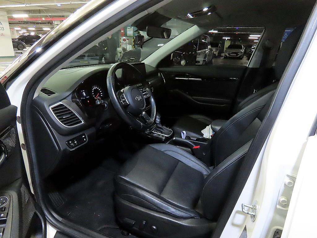 KIA Seltos - Vista 6