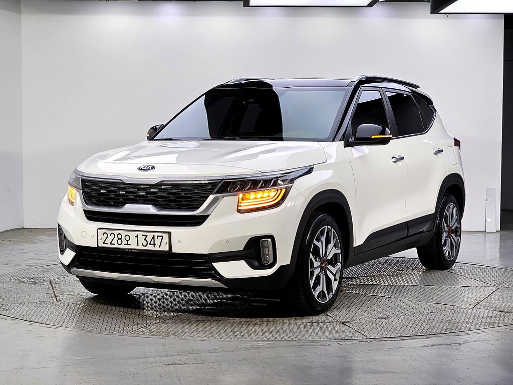 KIA Seltos 2020 Blanco - Importación desde Corea - HF Imports Iquique - Foto 1
