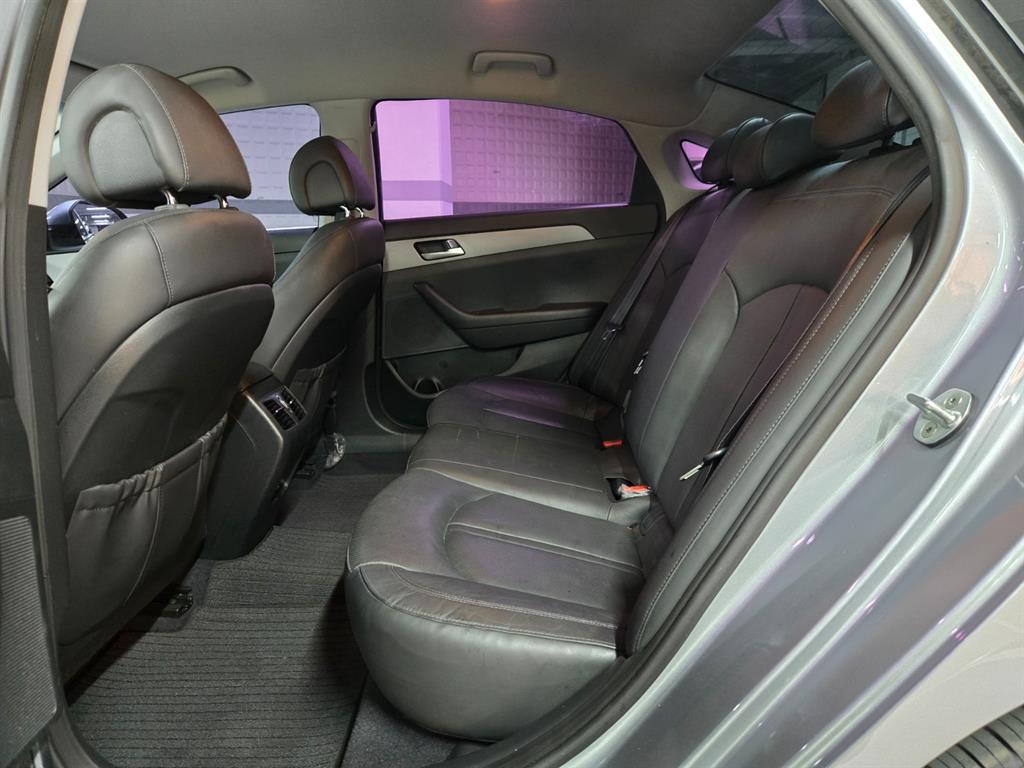 HYUNDAI Sonata - Vista 7