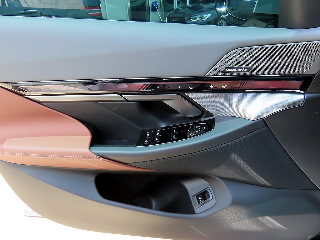 BMW 5 Series - Vista 12