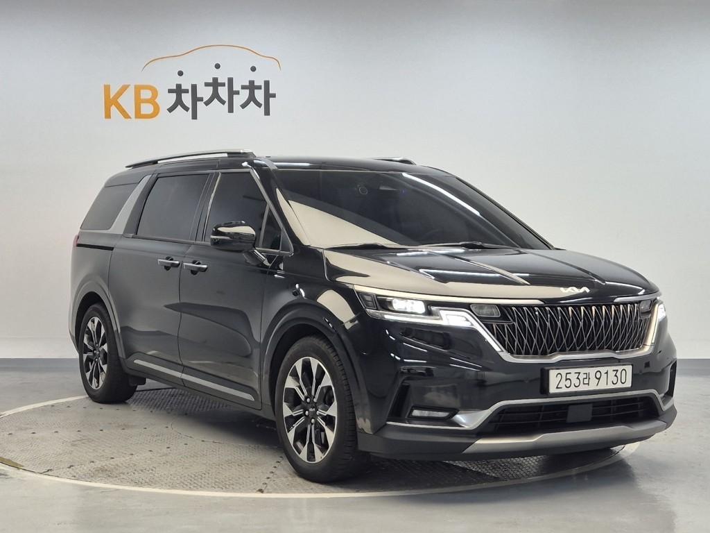 KIA Carnival - Vista 4