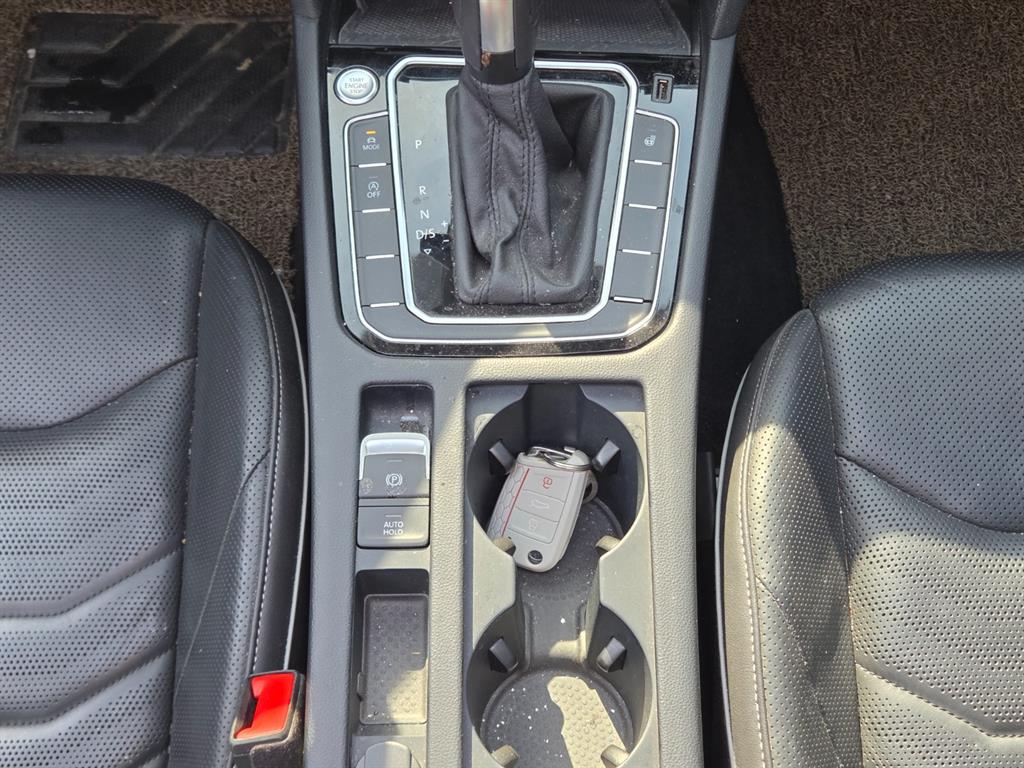 Volkswagen Arteon 2020 Blanco - Importación desde Corea - HF Imports Iquique - Foto 13