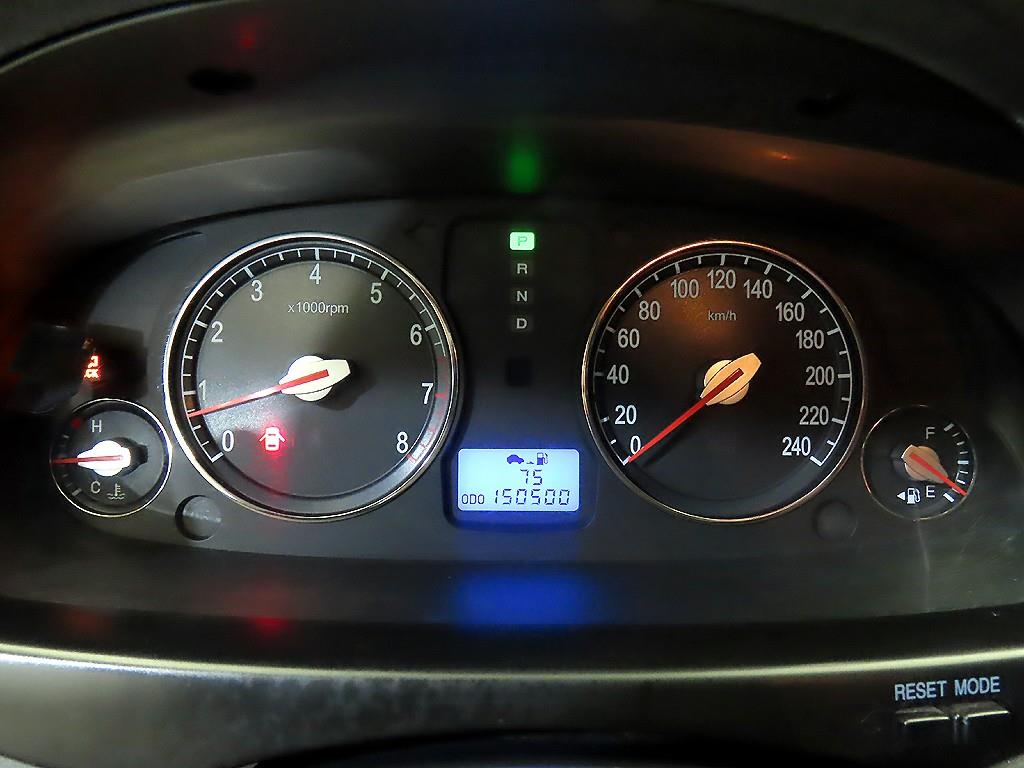 HYUNDAI Grandeur - Vista 9