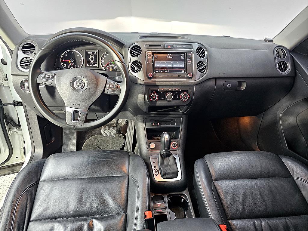 Volkswagen Tiguan - Vista 5