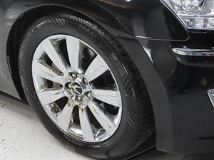 HYUNDAI Equus - Vista 10