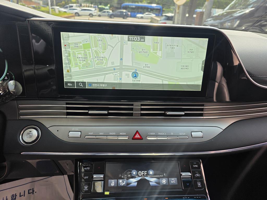 HYUNDAI Grandeur - Vista 9