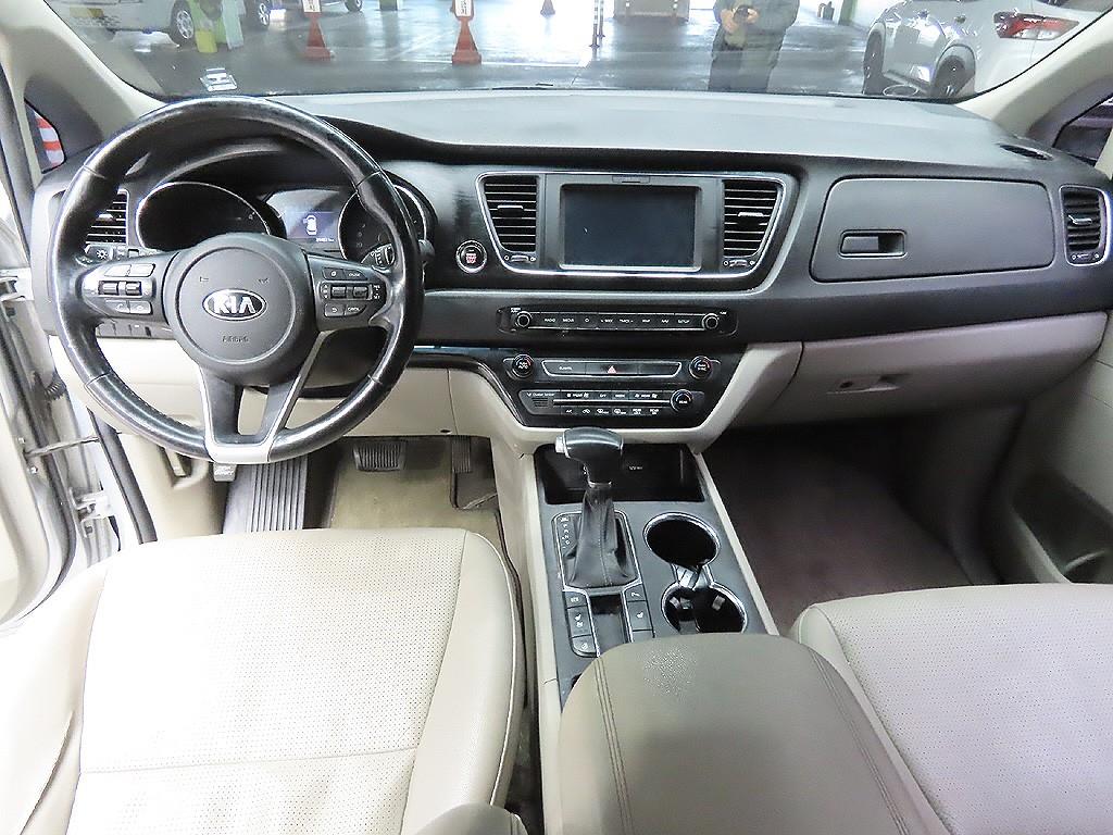 KIA Carnival 2019 Gris - Importación desde Corea - HF Imports Iquique - Foto 11