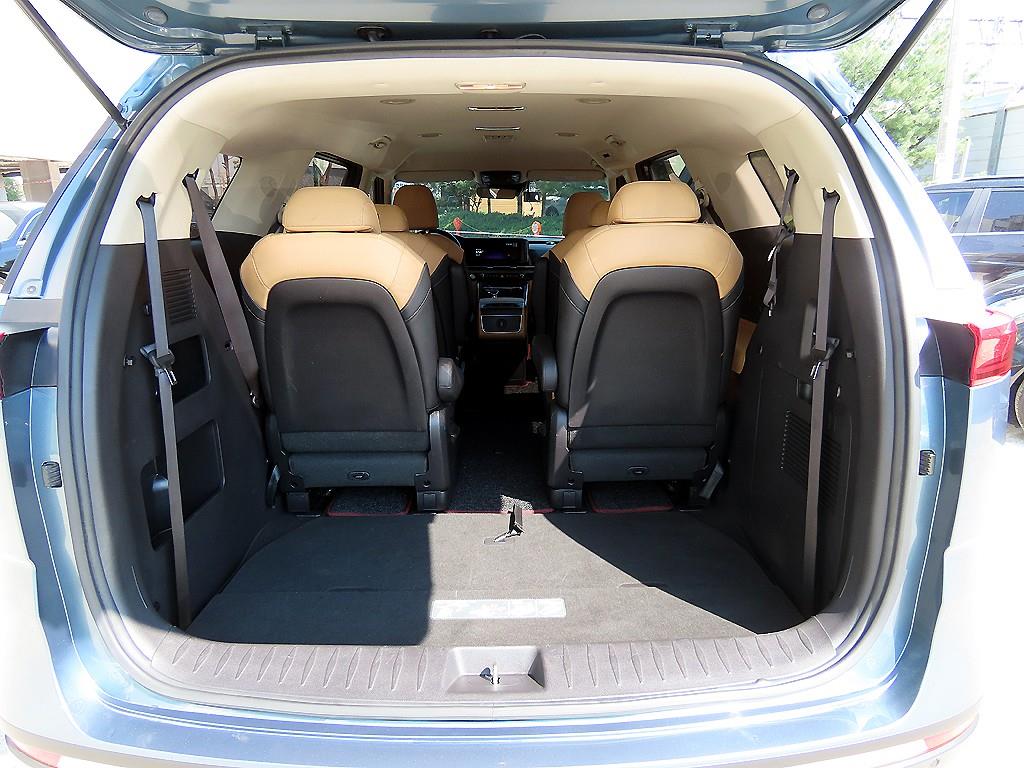 KIA Carnival 2023 - Importación desde Corea - HF Imports Iquique - Foto 17