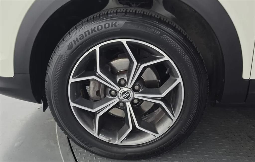 Ssangyong Korando - Vista 5
