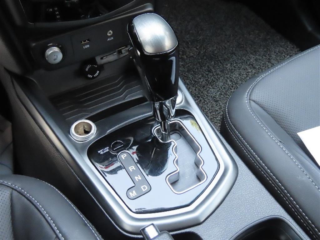 Ssangyong Tivoli - Vista 11