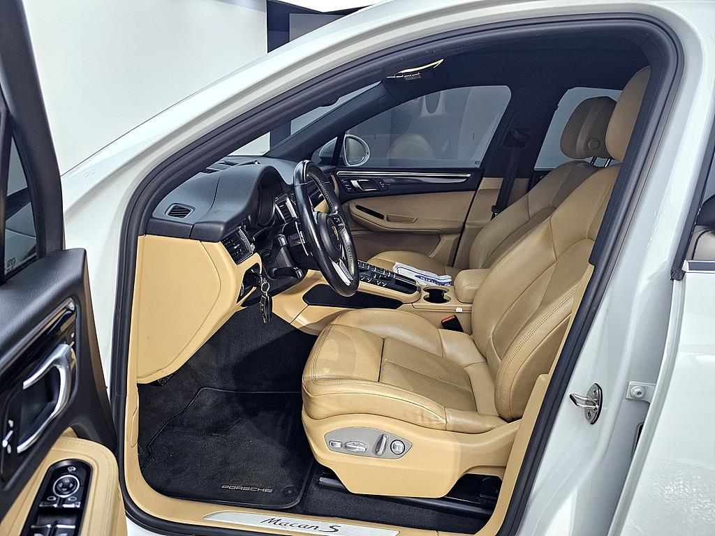 Porsche Macan - Vista 8