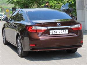 Lexus ES - Vista 8