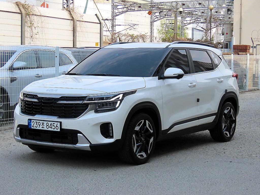 KIA Seltos - Vista 2