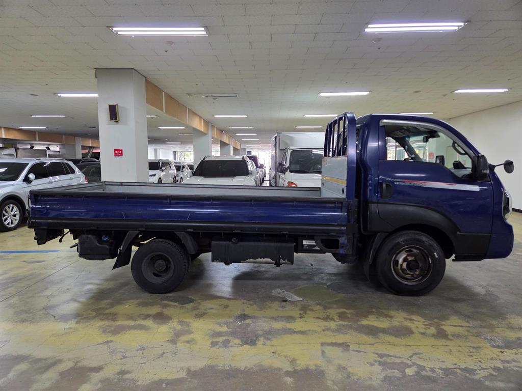 Small Truck Cargo (small) - Vista 5