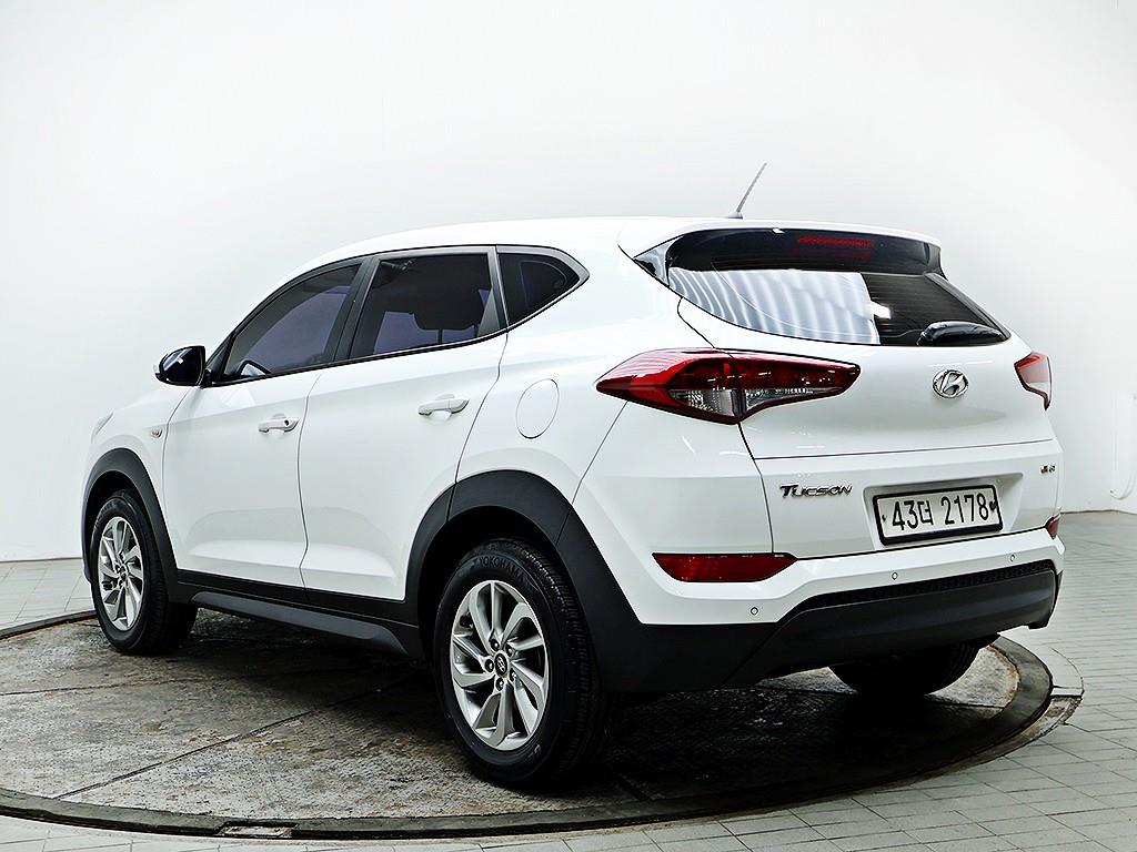 HYUNDAI Tucson - Vista 7