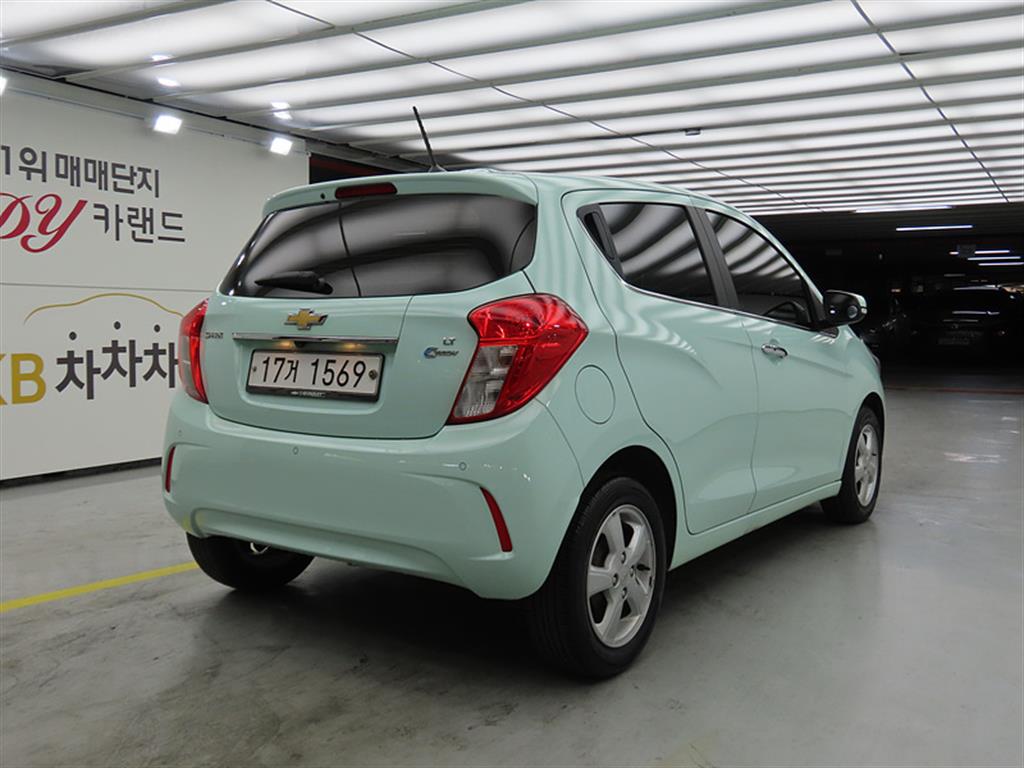 Chevrolet Spark - Vista 4