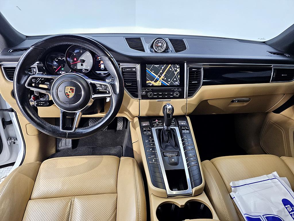 Porsche Macan - Vista 5
