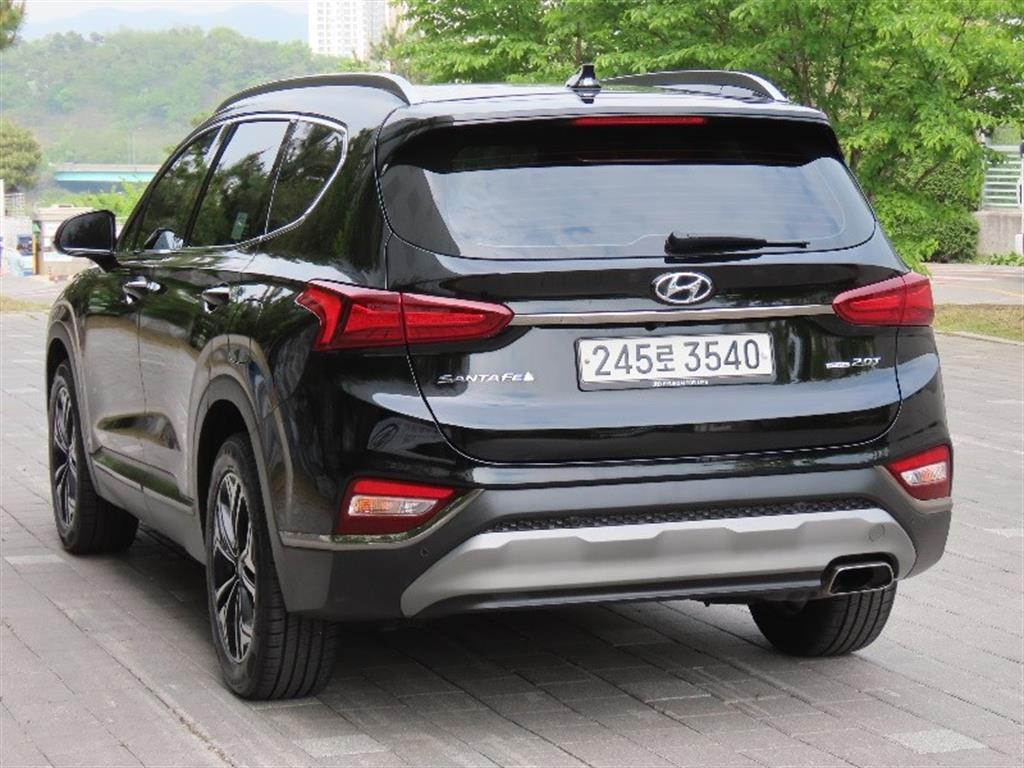 HYUNDAI Santa Fe - Vista 7