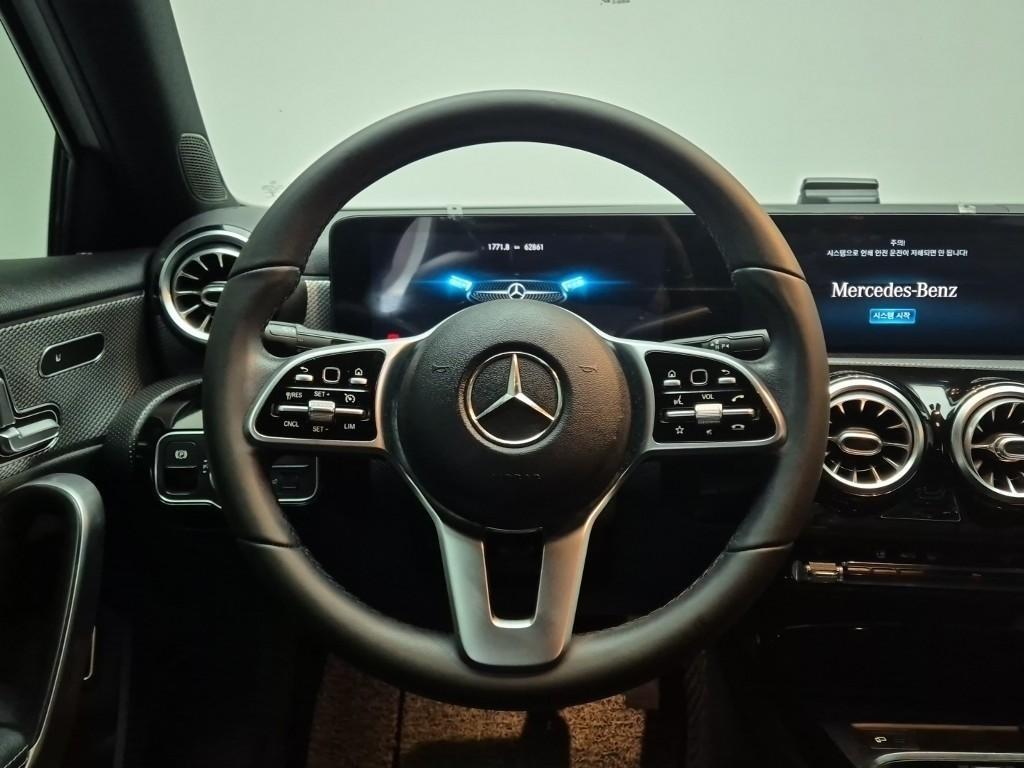 Mercedes Benz A Class - Vista 9